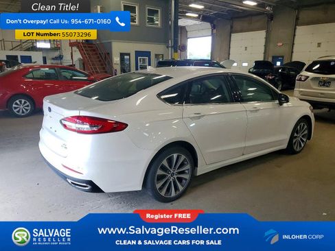 Used 2020 Ford Fusion SE AWD/4WD image 4