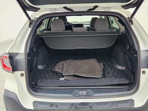 Used 2024 Subaru Outback Premium image 23
