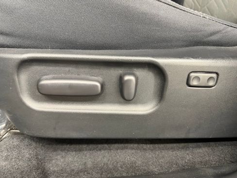 Used 2021 Toyota Tacoma TRD Sport w/ Technology Package AWD/4WD image 23