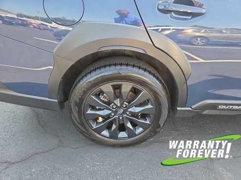 Used 2025 Subaru Outback Onyx Edition AWD/4WD image 21