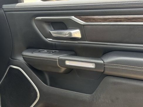 Used 2020 RAM 1500 Laramie AWD/4WD image 27