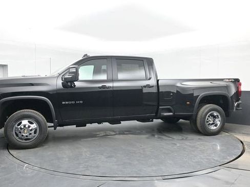 New 2026 Chevrolet Silverado 3500 LT w/ Safety Package AWD/4WD image 11