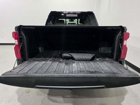 Used 2019 Chevrolet Silverado 1500 LTZ image 29