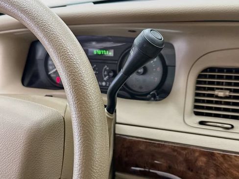 Used 2008 Mercury Grand Marquis GS RWD image 15