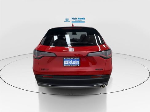 New 2026 Honda HR-V Sport image 9