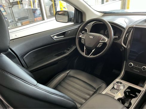 Certified 2024 Ford Edge SEL w/ Convenience Package AWD/4WD image 14