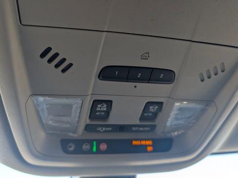 Used 2019 Buick Enclave Premium w/ Experience Buick Package image 22