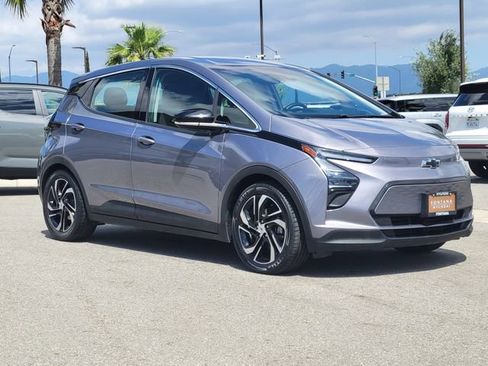Used 2023 Chevrolet Bolt LT w/ Driver Confidence Package FWD image 32