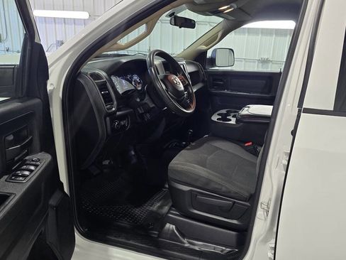 Used 2020 RAM 3500 Tradesman image 7