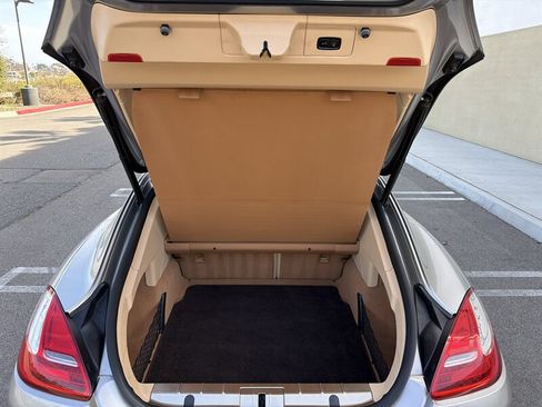 Used 2010 Porsche Panamera S RWD image 20