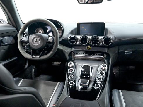 Used 2018 Mercedes-Benz AMG GT R Coupe image 27