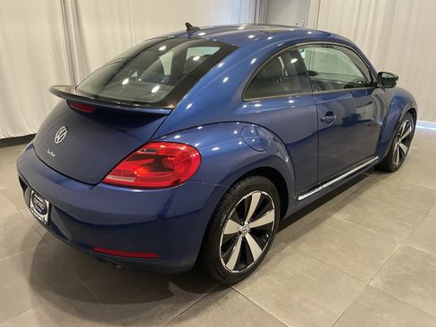 Used 2013 Volkswagen Beetle 2.0T FWD image 6