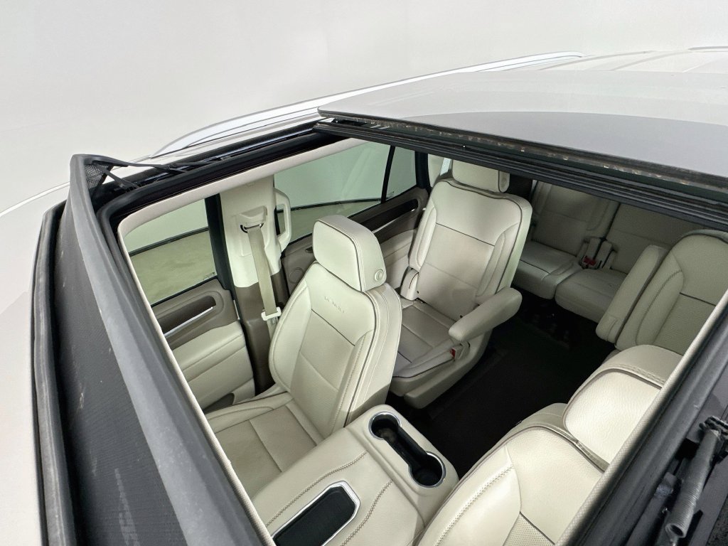 Used 2021 GMC Yukon Denali RWD image 27