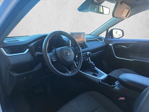 Used 2024 Toyota RAV4 XLE image 9