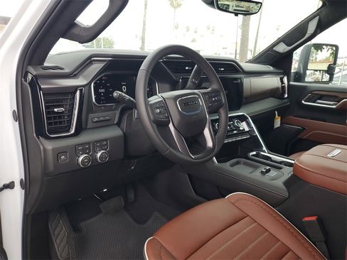 New 2026 GMC Sierra 3500 Denali Ultimate image 11