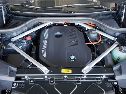 New 2026 BMW X5 xDrive50e w/ M Sport Package image 23