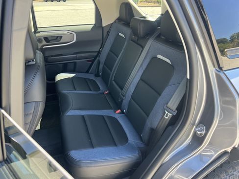 New 2026 Ford Bronco Sport Outer Banks w/ Sasquatch Outer Banks Package AWD/4WD image 17