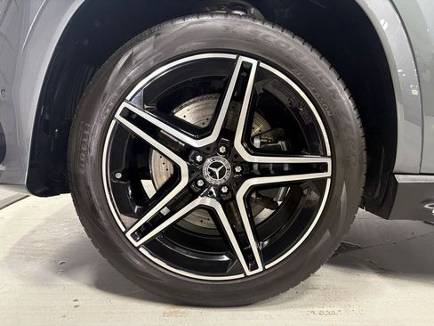 Used 2024 Mercedes-Benz GLS 450 GLS 450 image 38