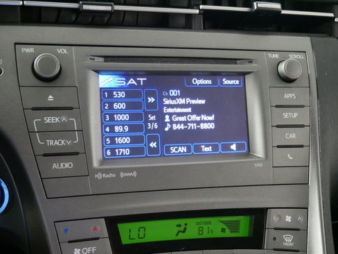 Used 2014 Toyota Prius Three w/ Solar Roof Package FWD image 22