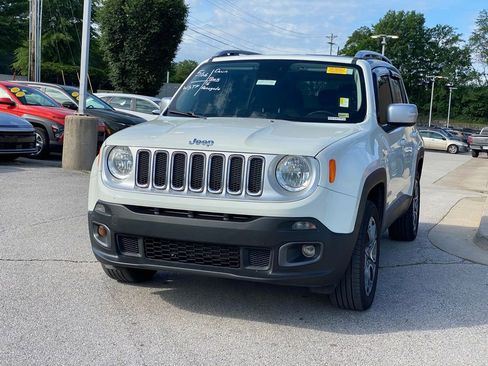 Used 2016 Jeep Renegade Limited AWD/4WD image 3