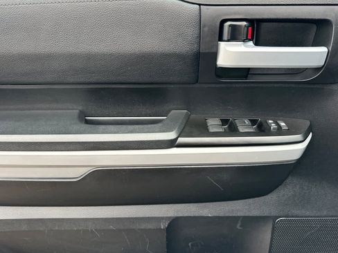Used 2019 Toyota Tundra SR5 image 12