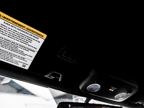 Used 2021 Ford Mustang Shelby GT500 w/ Carbon Fiber Track Pack image 44