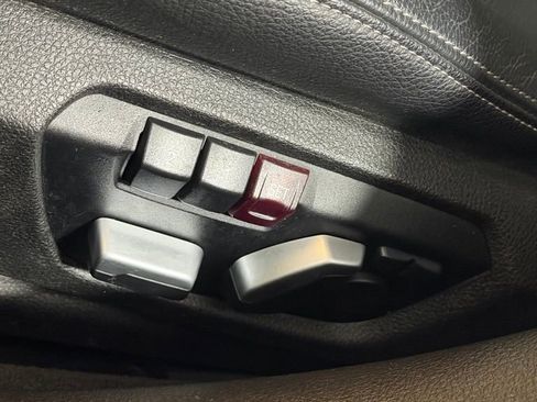 Used 2017 BMW 330e RWD image 11