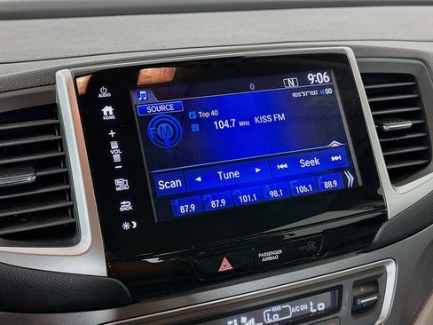 Used 2018 Honda Pilot EX-L image 19