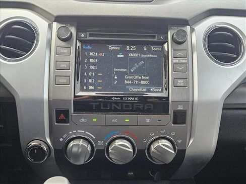 Used 2018 Toyota Tundra SR5 w/ SR5 Upgrade Package image 11