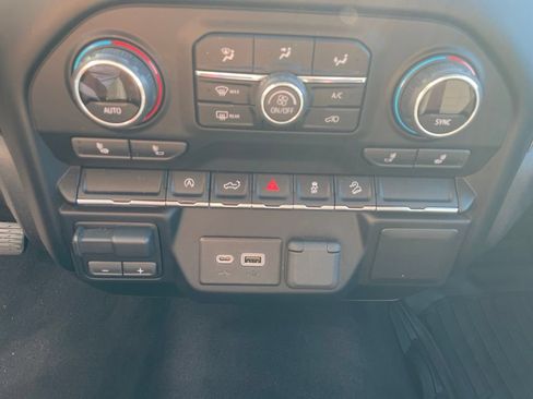 Used 2019 Chevrolet Silverado 1500 LT w/ All-Star Edition AWD/4WD image 20