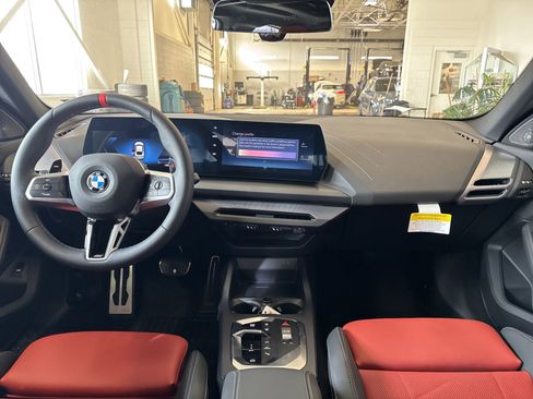 Used 2025 BMW M235i xDrive M235 xDrive w/ Premium Package image 18