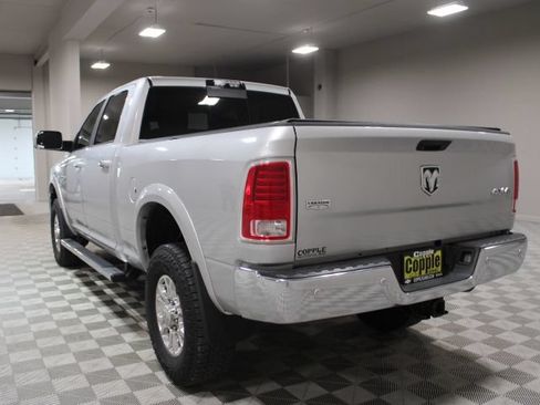 Used 2017 RAM 2500 Laramie w/ Convenience Group AWD/4WD image 7