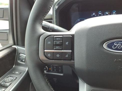 Certified 2025 Ford F250 Lariat w/ Chrome Package AWD/4WD image 22