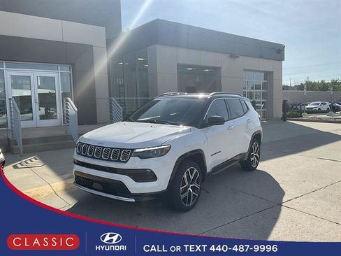 Used 2025 Jeep Compass Limited w/ Elite Group AWD/4WD image 1