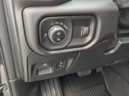 New 2026 RAM 1500 Big Horn AWD/4WD image 18