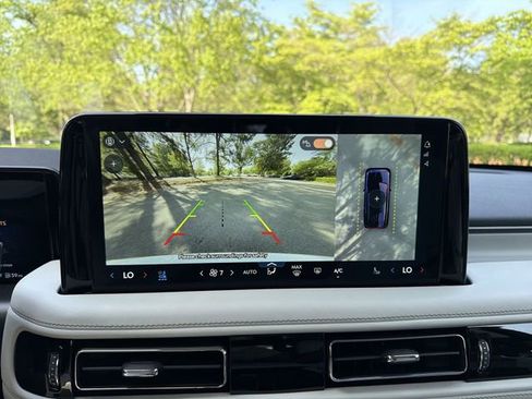 New 2026 Lincoln Aviator Reserve image 17