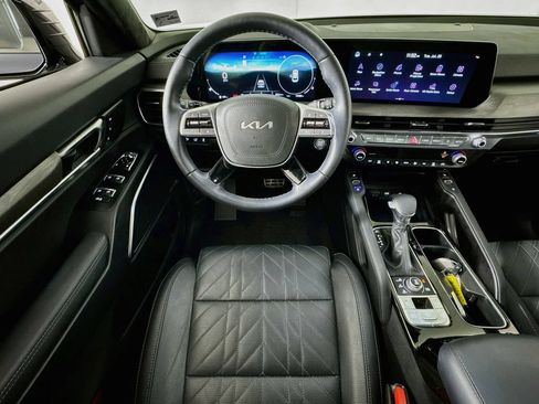 Used 2025 Kia Telluride SX Prestige X-Line AWD/4WD image 24