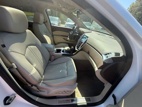 Used 2015 Cadillac SRX Luxury FWD image 25