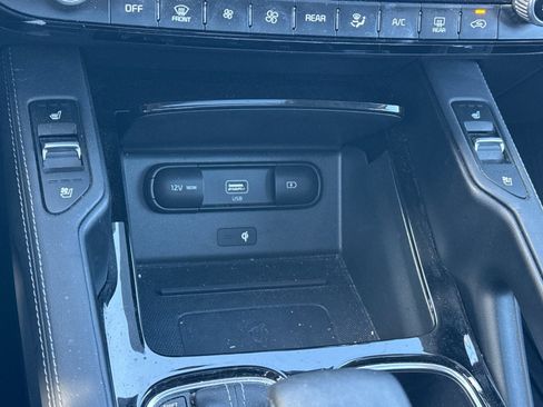 Certified 2022 Kia Telluride EX w/ EX Premium Package image 33