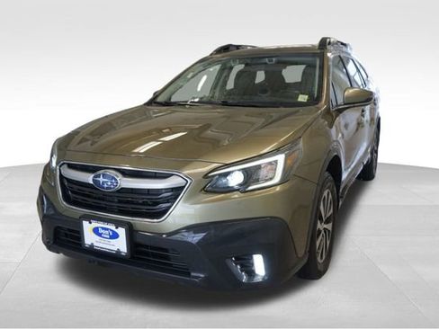 Used 2020 Subaru Outback Premium image 1