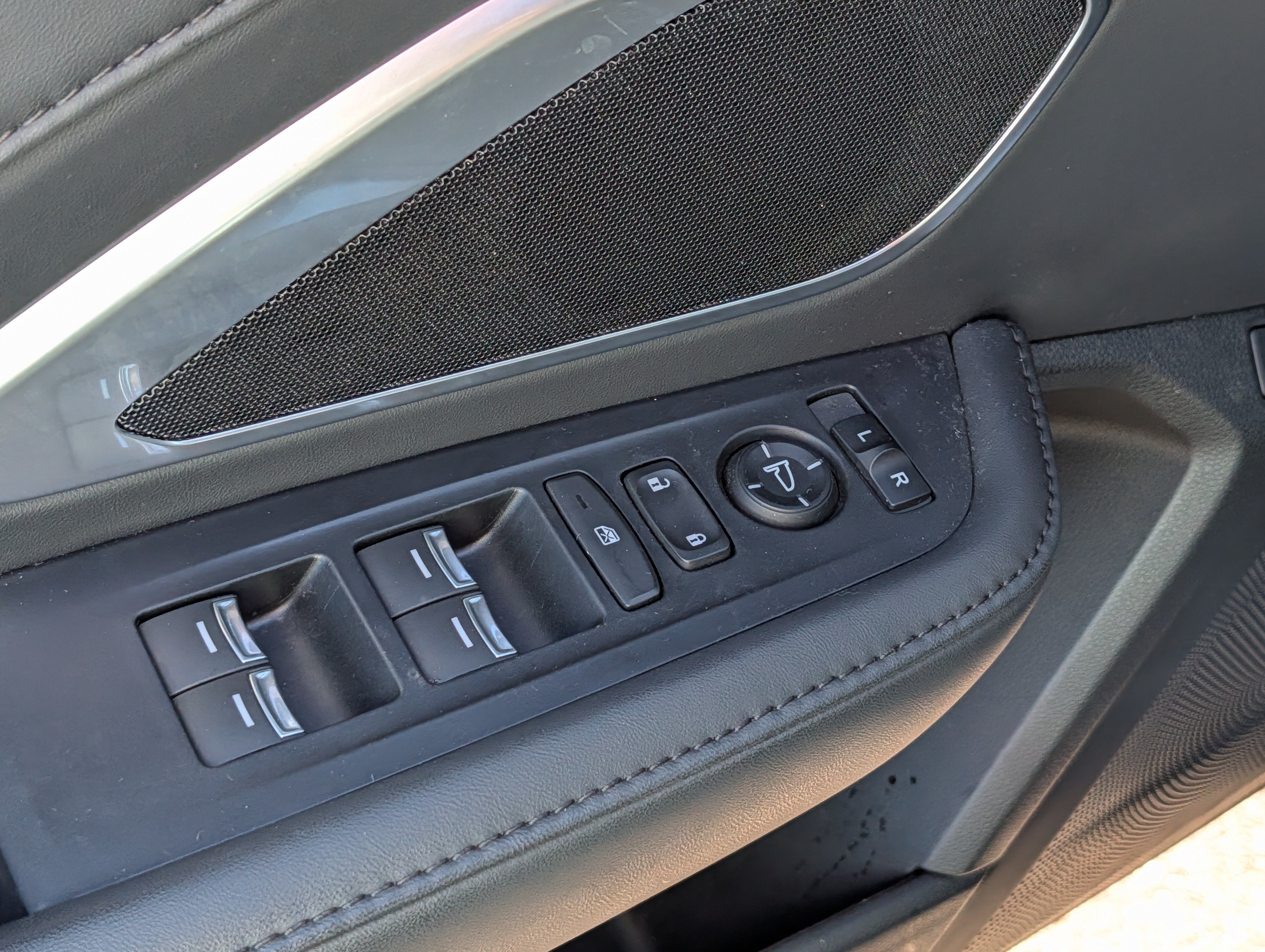 Certified 2024 Acura RDX SH-AWD image 19