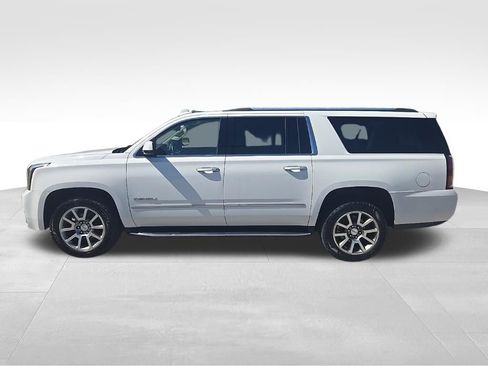 Used 2019 GMC Yukon XL Denali RWD image 10