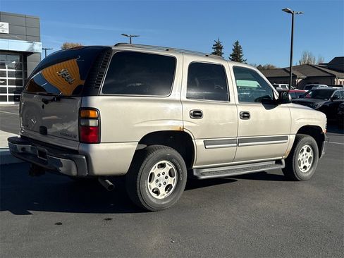 Used 2005 Chevrolet Tahoe LS w/ Skid Plate Package, Off Road image 2