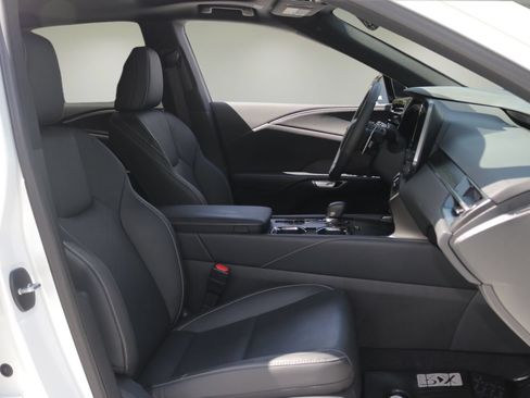 Used 2025 Lexus RX 350 Premium Plus w/ Convenience Package FWD image 17