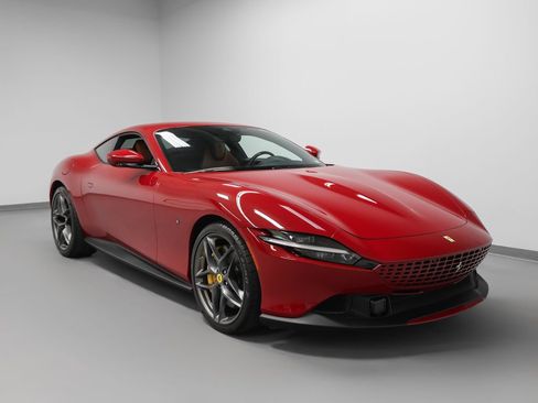 Certified 2023 Ferrari Roma RWD image 19