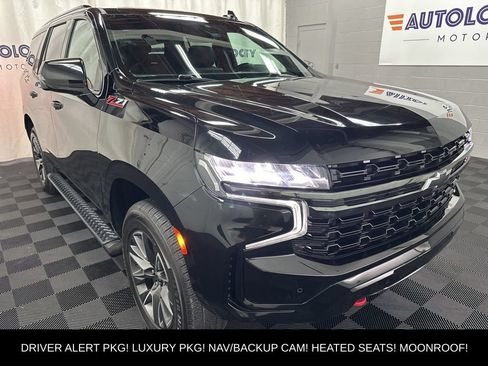 Used 2022 Chevrolet Tahoe Z71 w/ Luxury Package AWD/4WD image 3