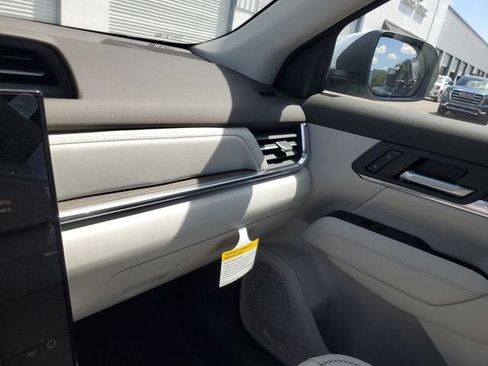 New 2026 GMC Terrain Denali AWD/4WD image 25