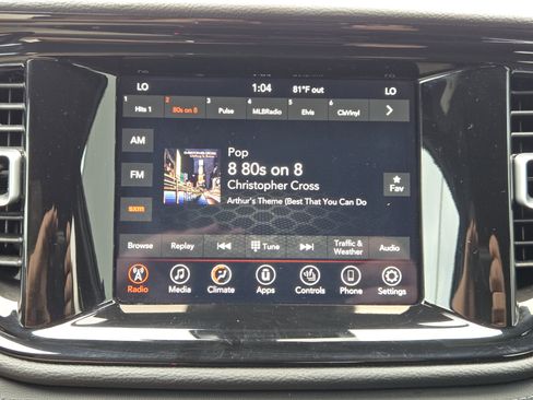 Used 2024 Dodge Durango SXT w/ SXT Blacktop Group image 19