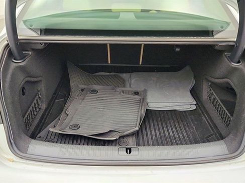 Used 2019 Audi A4 2.0T Premium image 22
