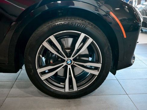Used 2021 BMW X7 M50i w/ Executive Package image 56